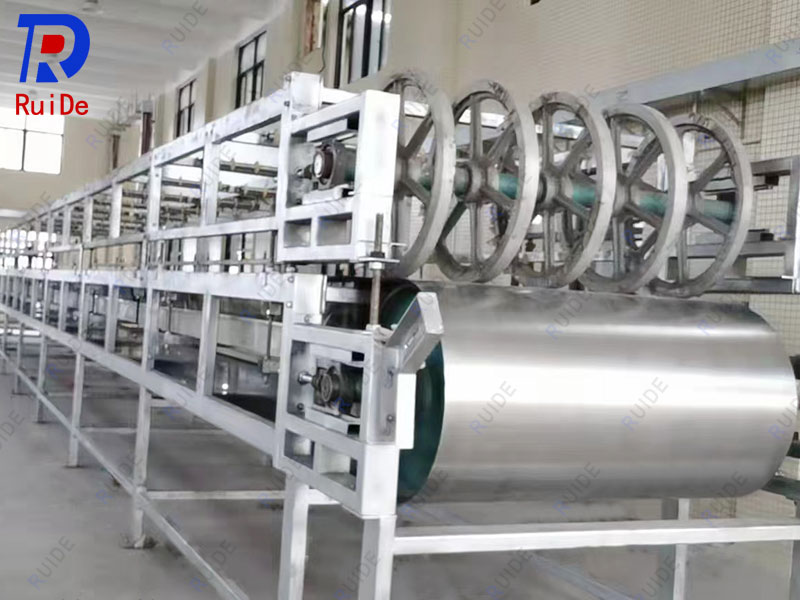 热熔胶钢带结片机